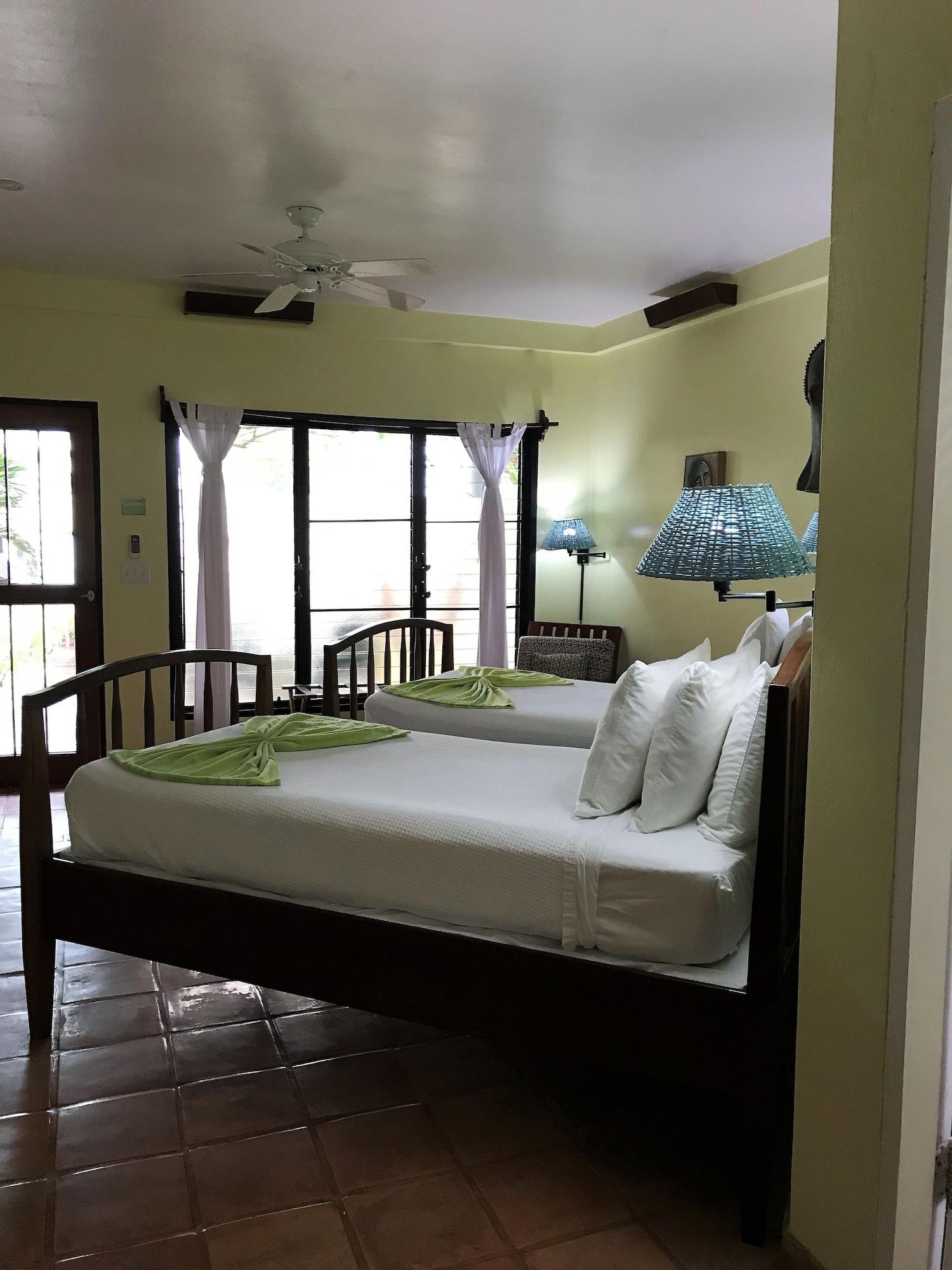 Robert'S Grove Beach Resort Placencia Екстер'єр фото