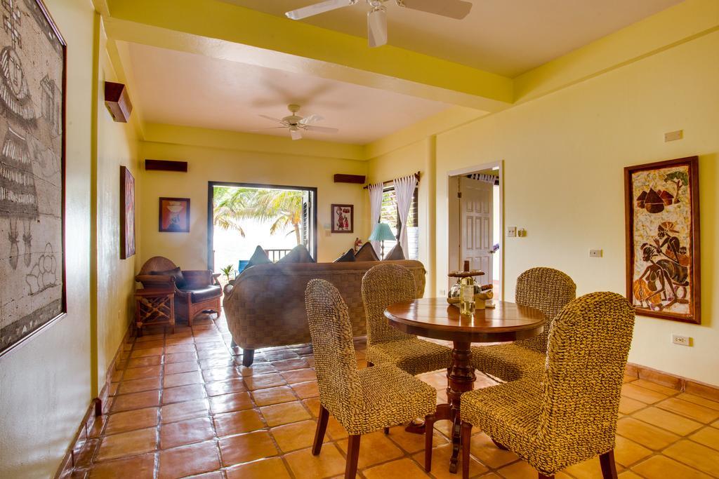 Robert'S Grove Beach Resort Placencia Номер фото
