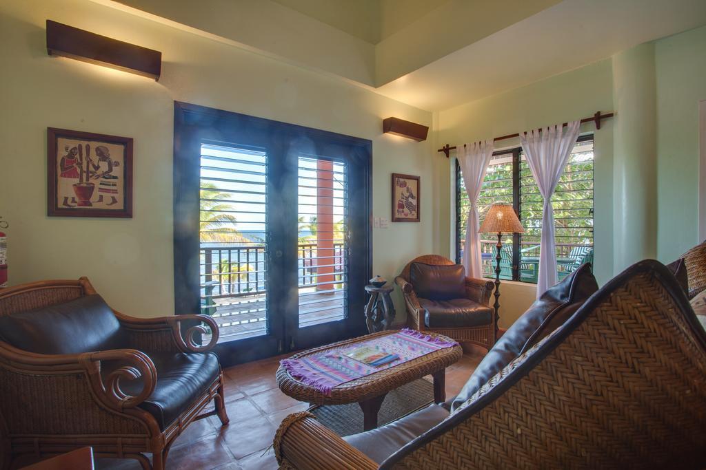 Robert'S Grove Beach Resort Placencia Екстер'єр фото