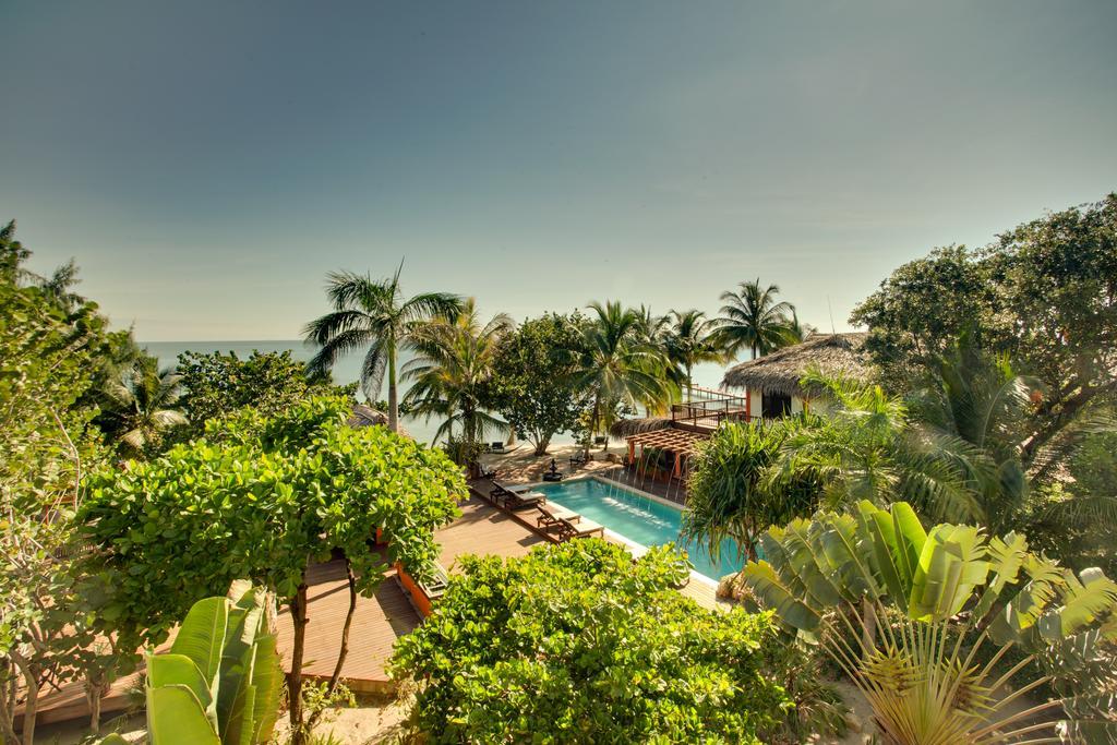 Robert'S Grove Beach Resort Placencia Екстер'єр фото