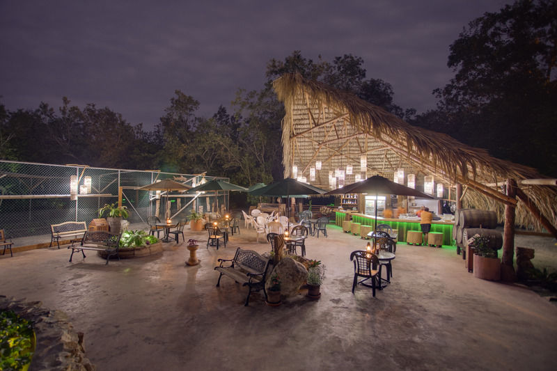 Robert'S Grove Beach Resort Placencia Екстер'єр фото