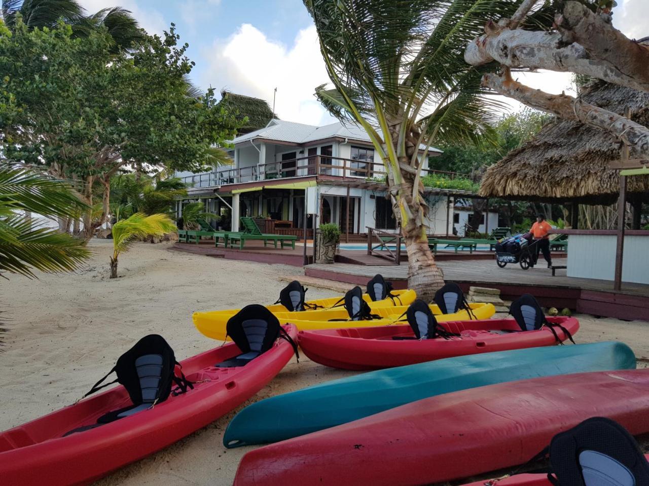 Robert'S Grove Beach Resort Placencia Екстер'єр фото